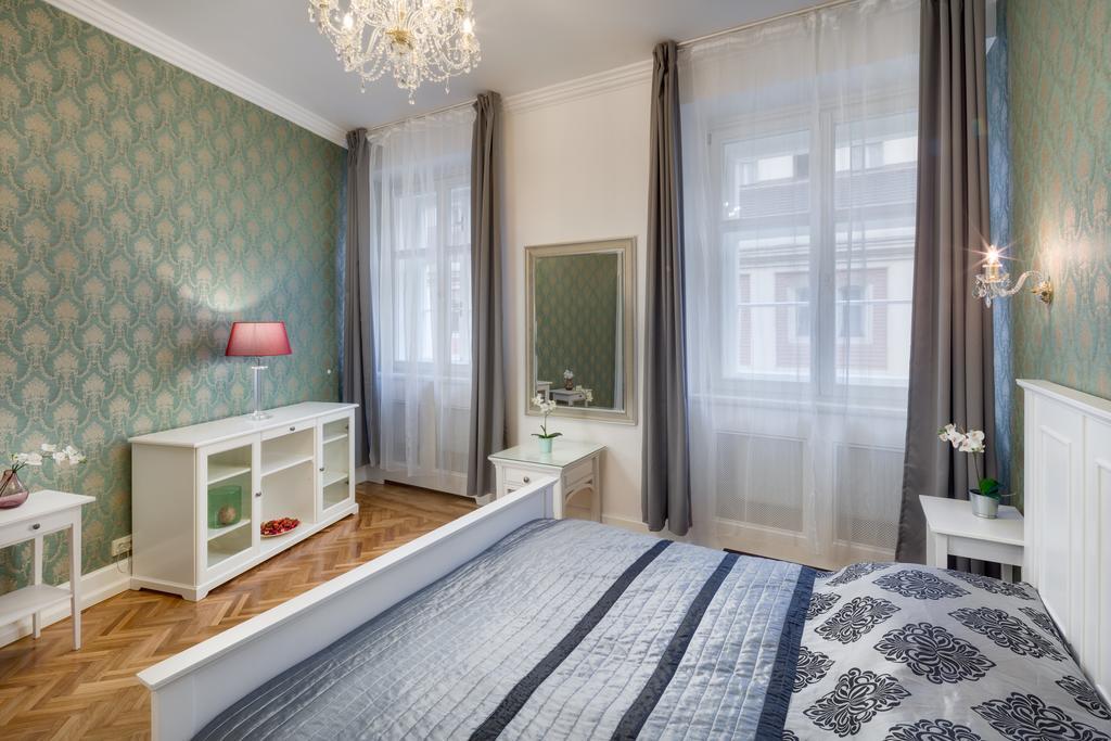 Smetanovo Nabrezi - Riverview Old Town Apartment Prague Exterior photo